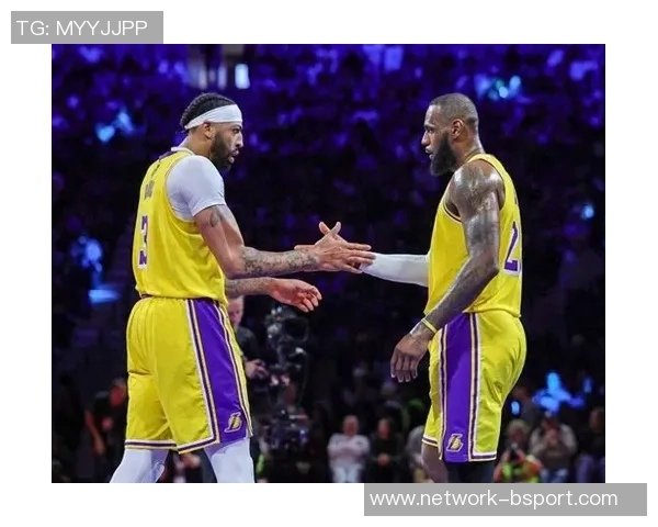 掘金与湖人历史交锋比分回顾及精彩瞬间分析